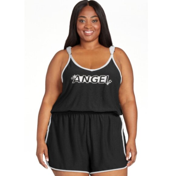 Juniors: No Boundaries Romper - Picture 15 of 16